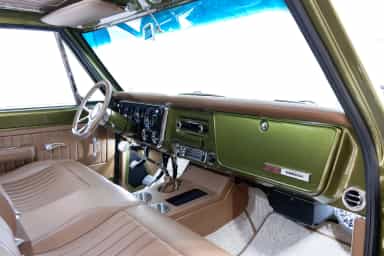 Chevrolet C10 Pickup thumbnail 4