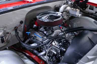 Modified Chevrolet C10 Pickup thumbnail 9