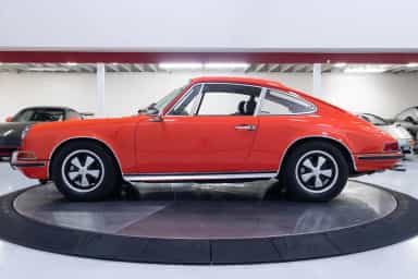 Porsche 911E Coupe thumbnail 5