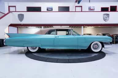 Cadillac Series 62 Convertible thumbnail 9