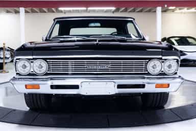 LS3-Powered Chevrolet Chevelle Malibu Convertible 6-Speed thumbnail 4