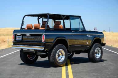 Ford Bronco thumbnail 3