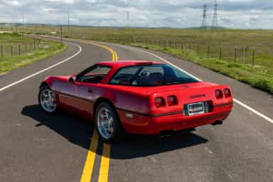 Chevrolet Corvette ZR-1 thumbnail 4