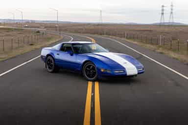 Chevrolet Corvette Grand Sport Coupe thumbnail 8