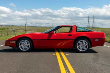 Chevrolet Corvette ZR-1 thumbnail 3