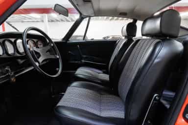 Porsche 911E Coupe thumbnail 7