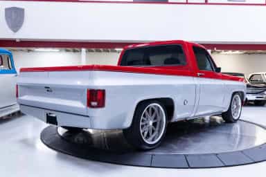 Modified Chevrolet C10 Pickup thumbnail 10