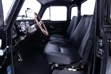 383-Powered Chevrolet 3100 Pickup 5-Speed thumbnail 7