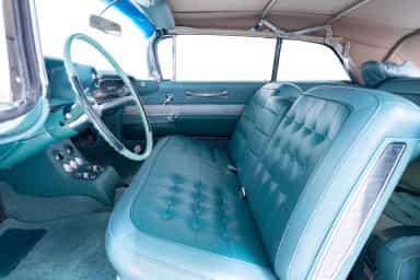 Cadillac Series 62 Convertible thumbnail 6