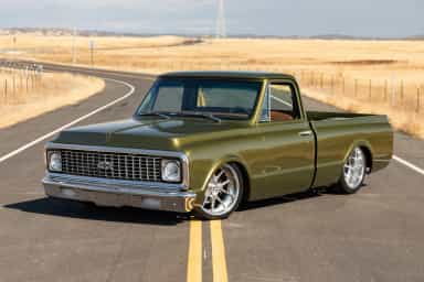 Chevrolet C10 Pickup thumbnail 1