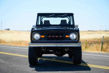 Ford Bronco thumbnail 2