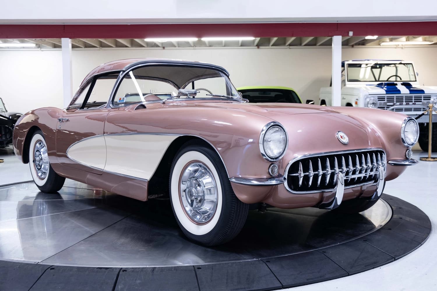 Chevrolet Corvette 265/225 3-Speed